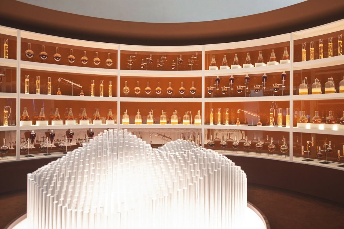 Patten-Studio_La-Mer_Lab_web